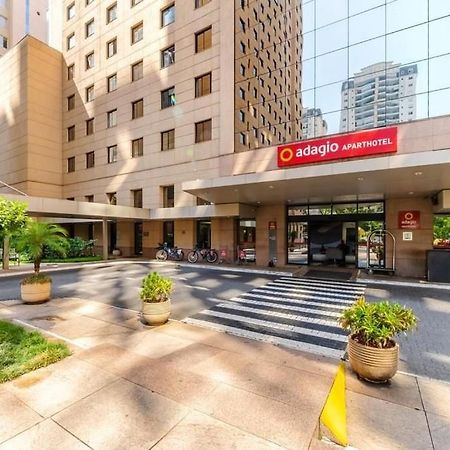 Times Square Moema - Jamaris 100 - Uh 506 Hotel เซาเปาโล ภายนอก รูปภาพ